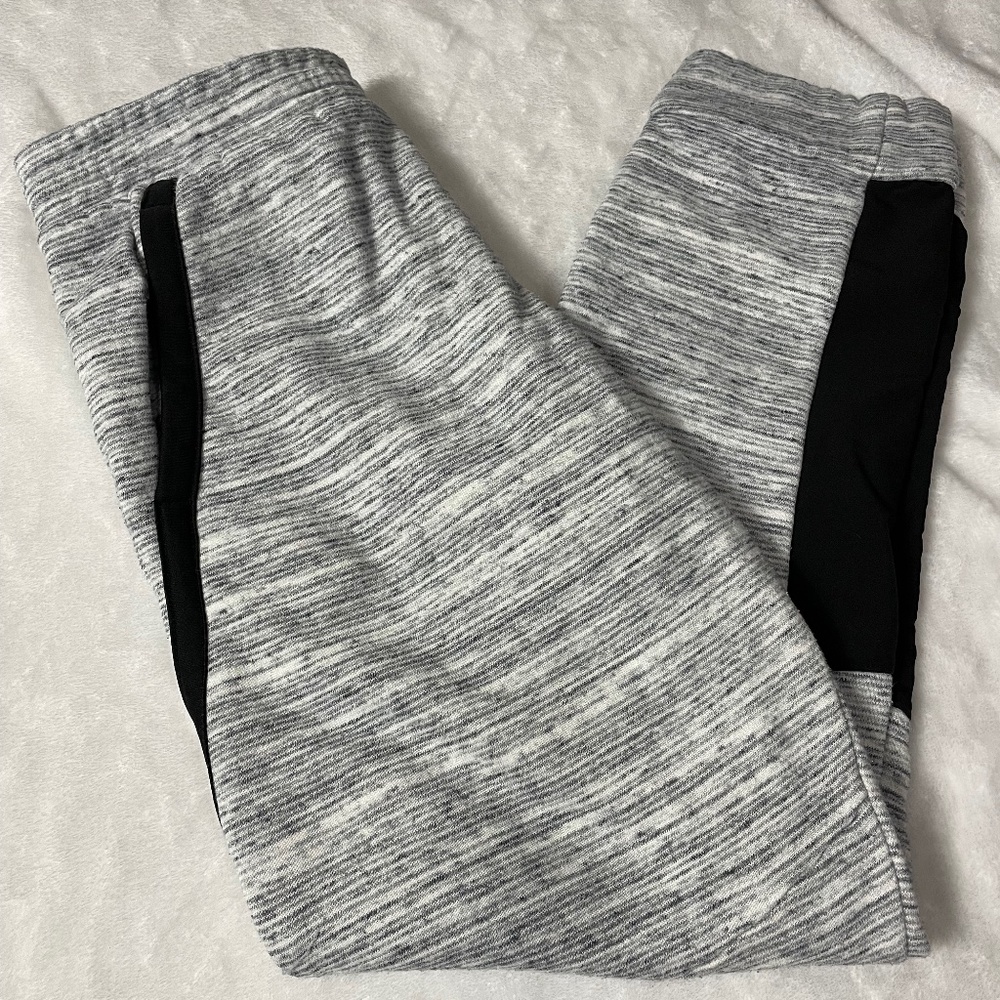 CHAMPION Youth’s Jogger Light Grey (Large / 12-14)